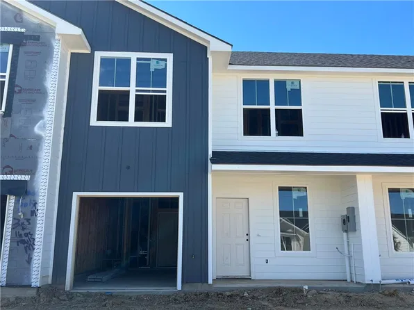10523 Berry Branch Ln, Bryan, TX 77845
