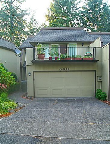 1st image of 7511 Zircon Dr SW
