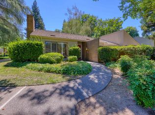 212 Dunbarton Cir, Sacramento, CA 95825