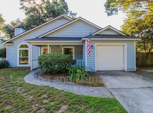 1240 Llewellyn Rd, Mount Pleasant, SC 29464