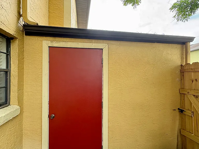 3243 Forest Oaks Ct — Photo 15
