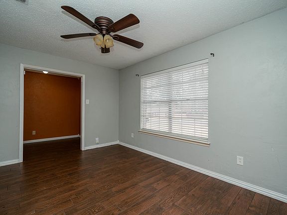 5th image of 3729 Linda Kaye Dr