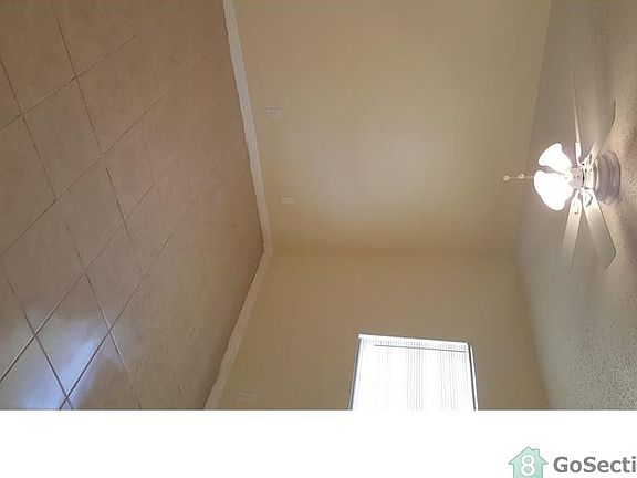 4th image of 1001 NW 6th Ave