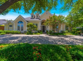 5822 Knightsbridge Dr, Dallas, TX 75252