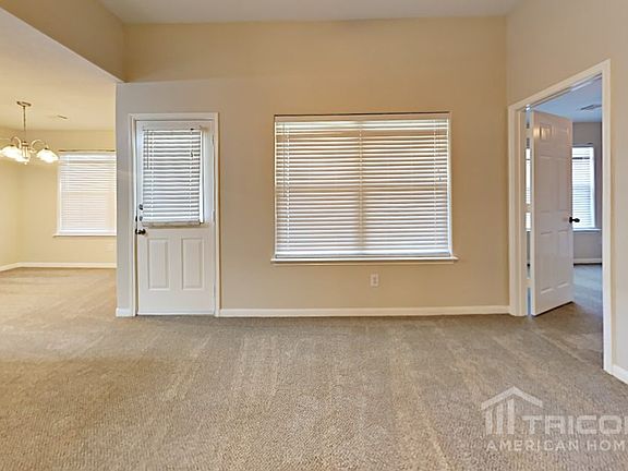 3rd image of 4831 San Antonio River Dr