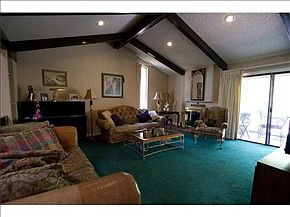 3rd image of 5846 Mira Serena Dr