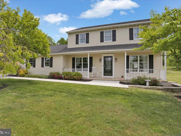 348 McCoy Ln, Leesport, PA 19533