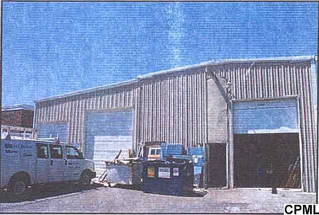 2nd image of 640 W Main St