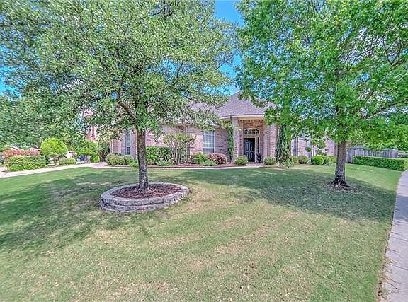 3rd image of 2509 Kentmere Ln