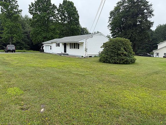 2nd image of 196 Sara Rd
