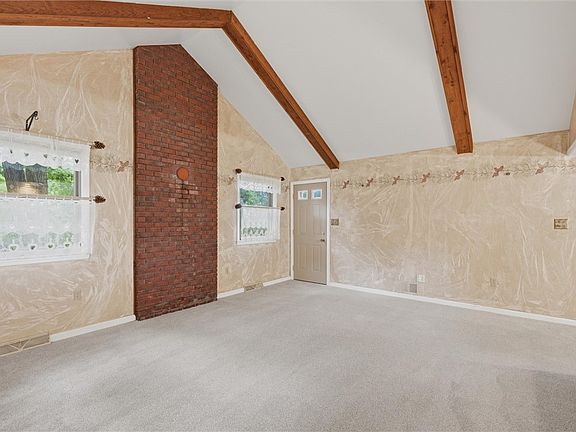 3rd image of 108 Needham Dr