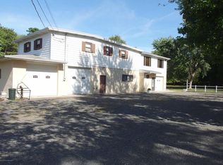 99 Oak St, Old Bridge, NJ 08857
