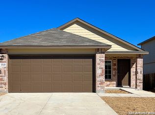 15610 Garam Trl, Von Ormy, TX 78073