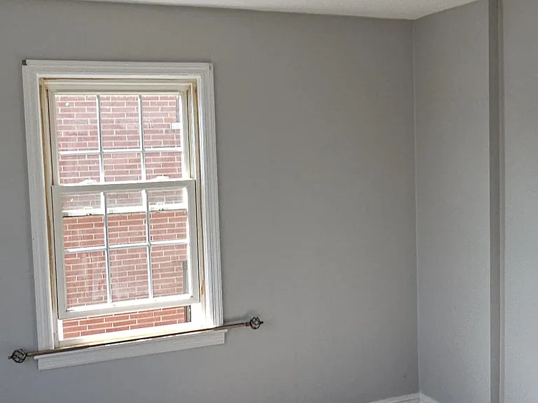 115 Wakefield Ave — Photo 18