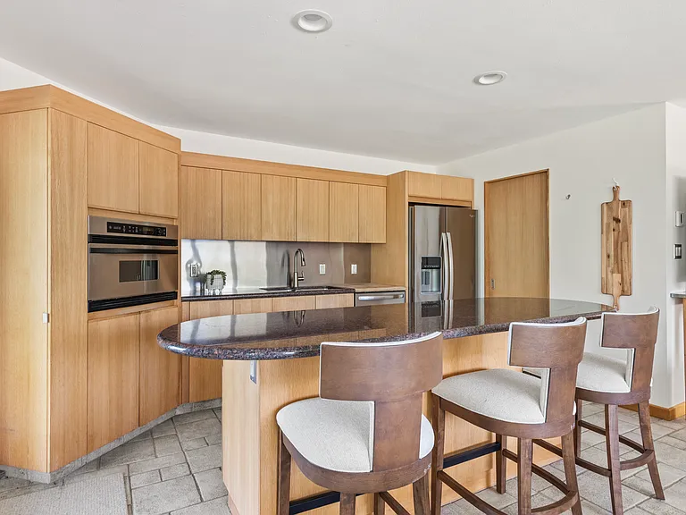 623 Johnson Dr — Photo 29