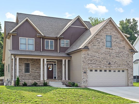 3rd image of 229 Sherlock Dr