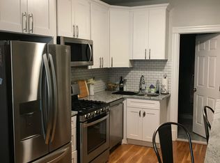 223 W 5th St #1, Boston, MA 02127