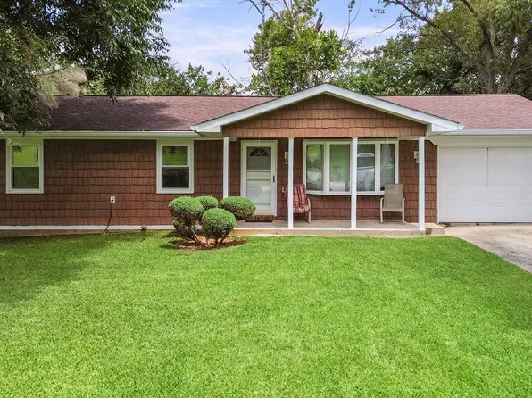232 Twin Rivers Dr, Bronston, KY 42518