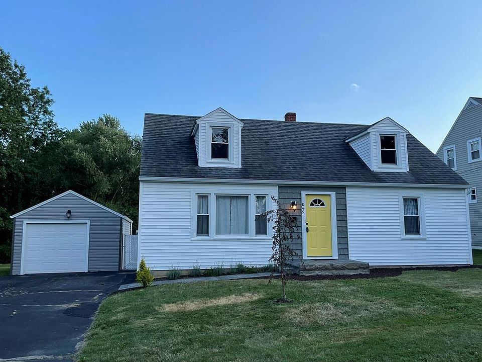 1st image of 849 W Main St