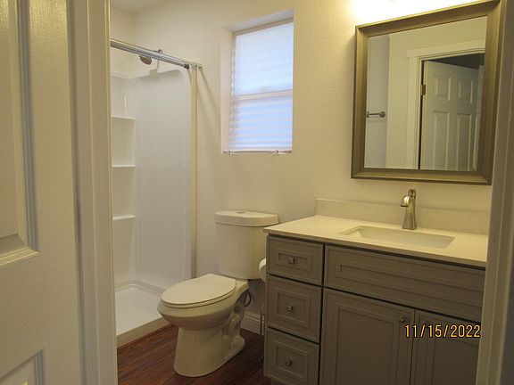 4th image of 107 Luzena Ave
