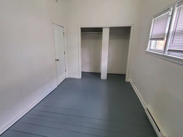 2610 W. Juneau Ave. (Duplex) — Photo 4