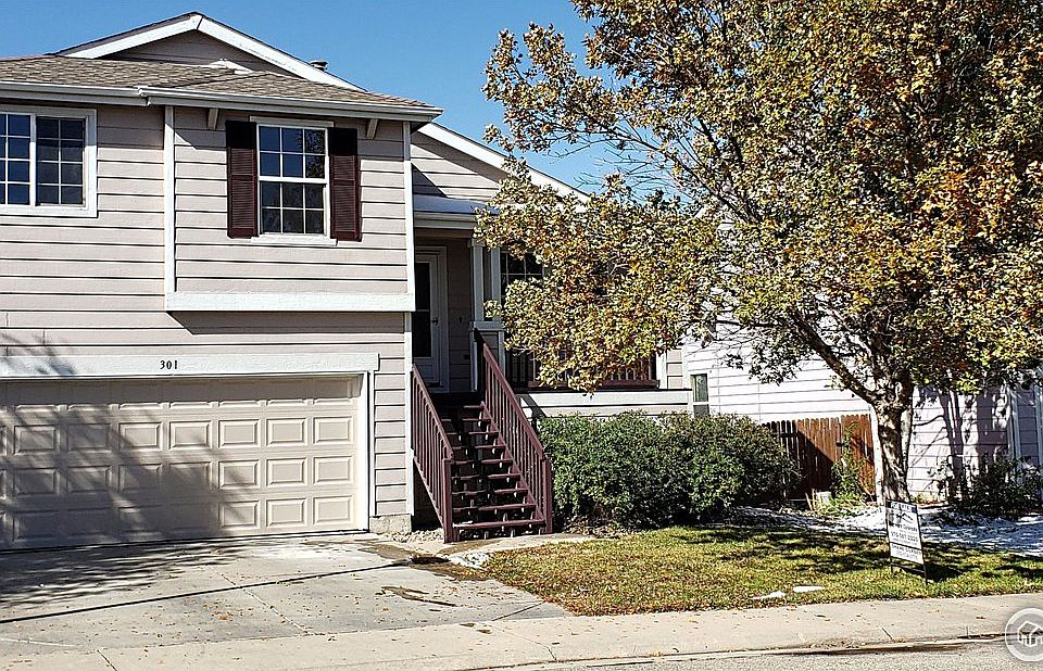 1st image of 301 Wagonwheel Dr