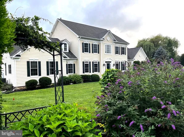37849 Wright Farm Dr, Purcellville, VA 20132