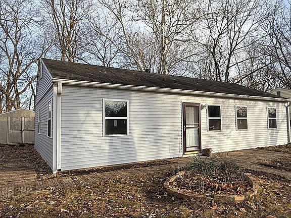 2nd image of 1014 Westwood Dr
