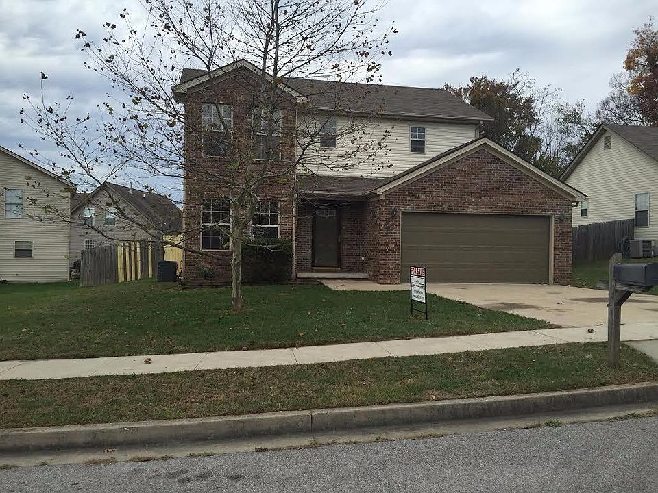 1st image of 211 Queensway Dr