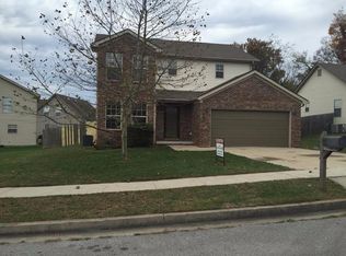 211 Queensway Dr, Nicholasville, KY 40356