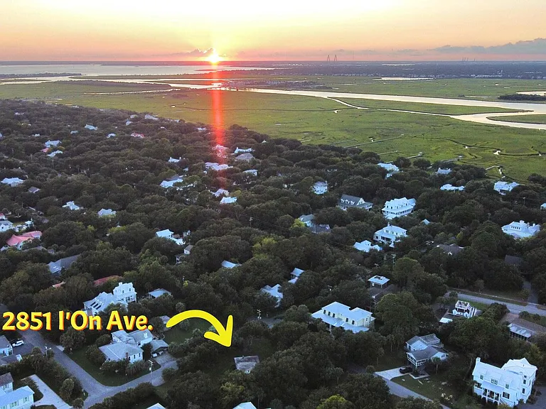 2851 Ion Ave — Photo 15