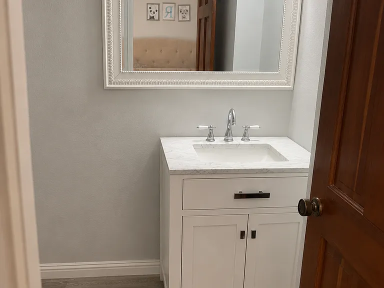 1805 Meridian Ave #4 — Photo 8