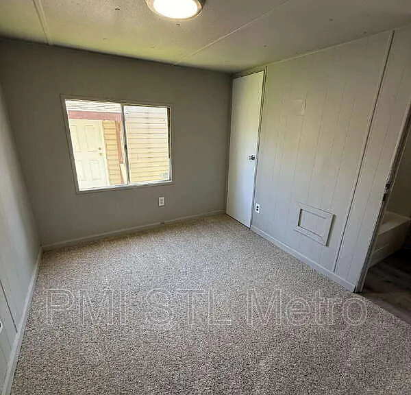 747 Cunningham Ave #6 — Photo 3