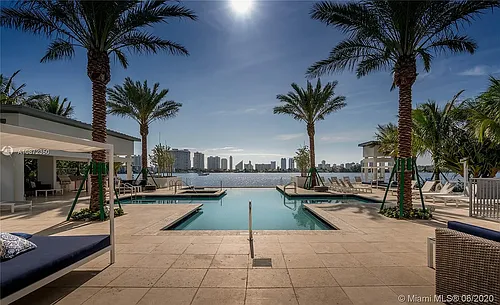 17301 Biscayne Blvd #1702 Photo 1