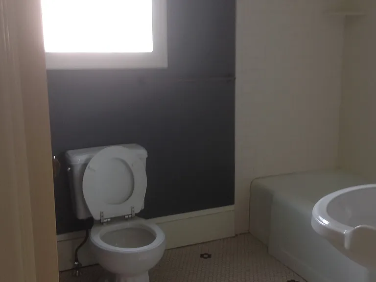 1309 Adams St NE — Photo 6