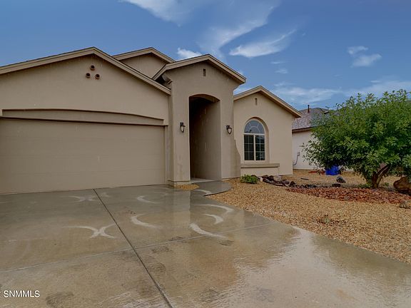 2nd image of 3070 Agua Ladoso Ave