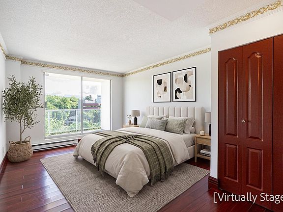 4th image of 7680 Granville Ave #701