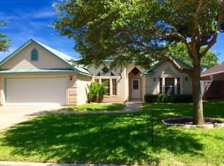 1706 Sherwood Dr, Laredo, TX 78045