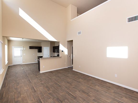 4th image of 13932 Heidhorn Dr