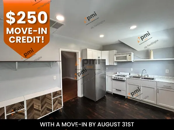 1101 Manhattan St, Michigan City, IN 46360
