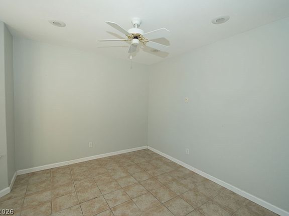 4th image of 80 W Wilson Rd
