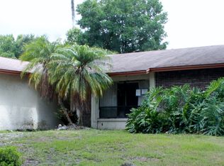 1317 Corner Oaks Dr, Brandon, FL 33510