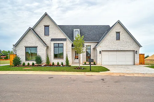 4016 Stone Hill Ln Photo 1