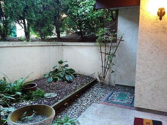 2nd image of 11003 Glen Acres Dr S APT A