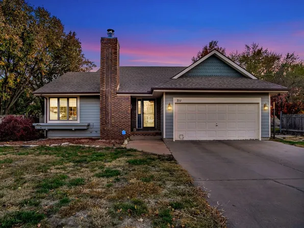 711 W 17th St, Newton, KS 67114