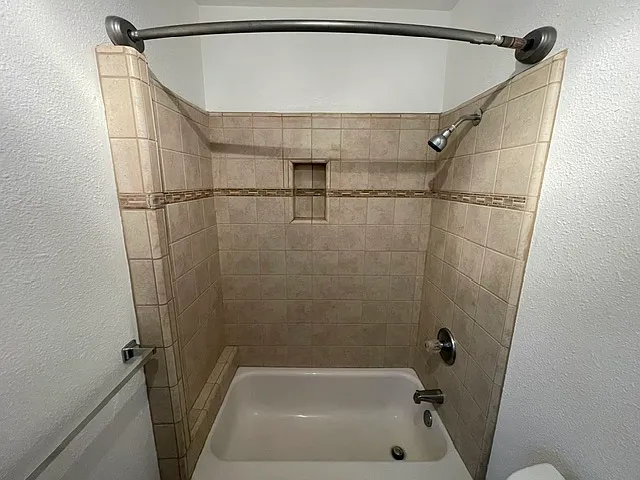 812 Cedar St #102 — Photo 21