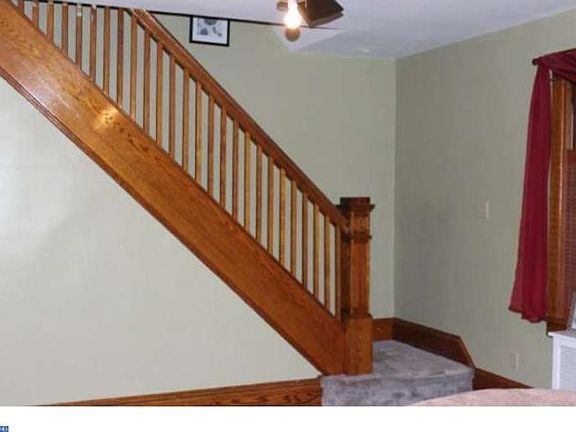 4th image of 2164 W Norwegian St