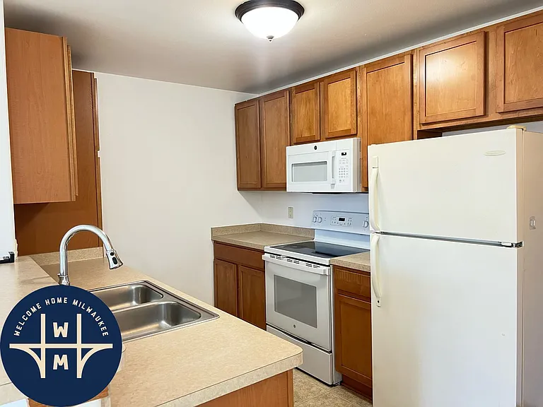 3101 W Drexel Ave #214 — Photo 3