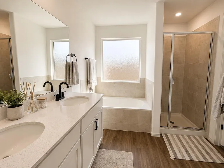 208 Longbridge Dr — Photo 8