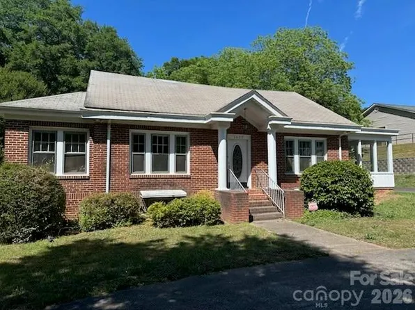 1407 E Marion St, Shelby, NC 28150